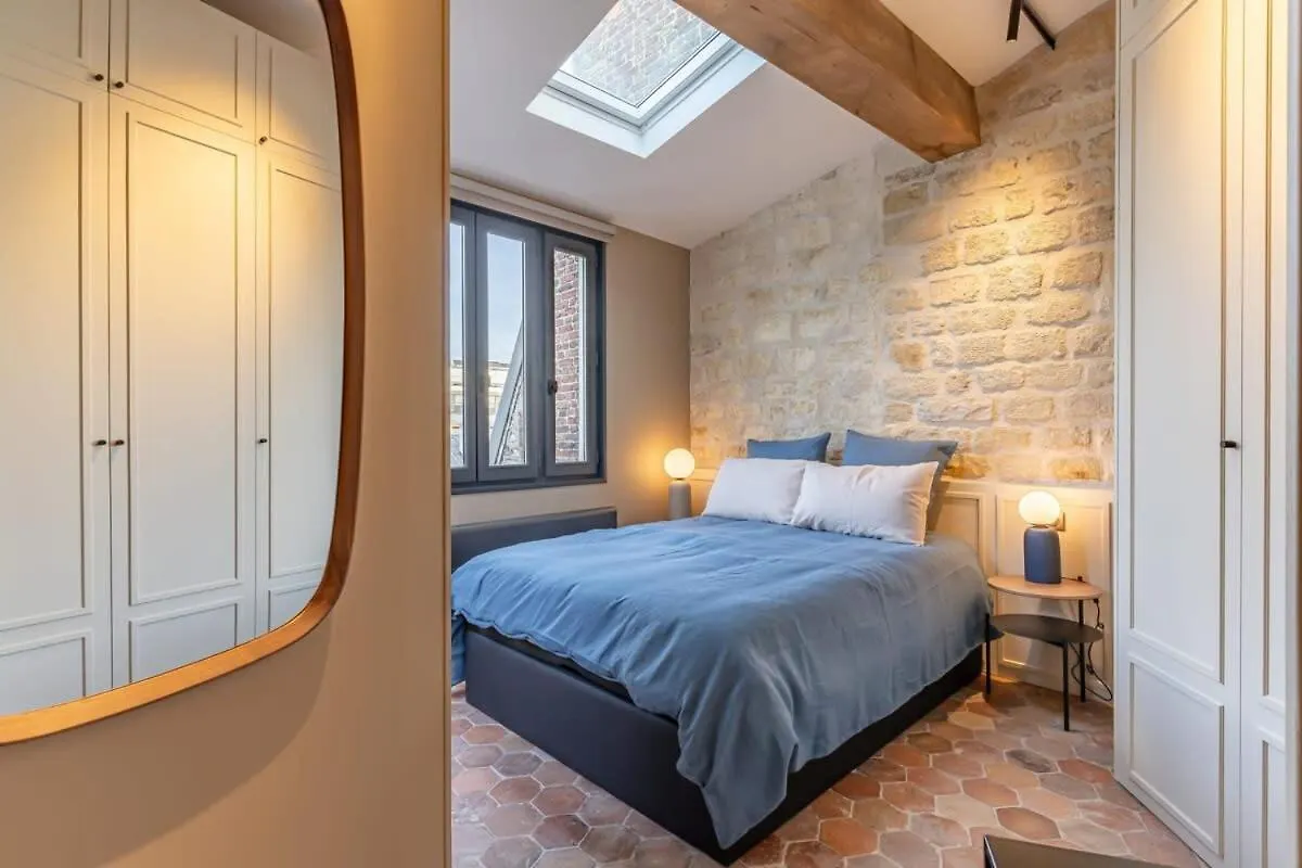 Lovely Penthouse Apt With Terrasse Paris
