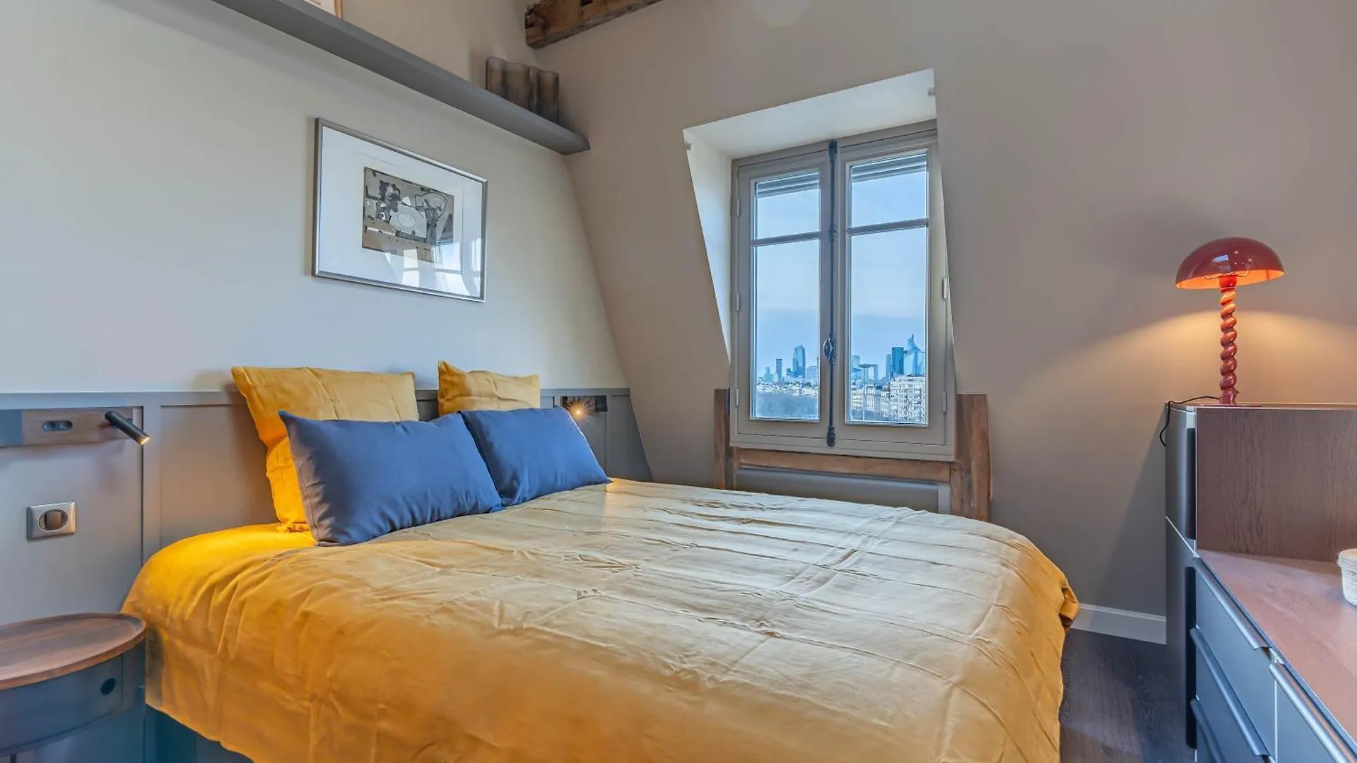Lovely Penthouse Apt With Terrasse Paris 0*,  France
